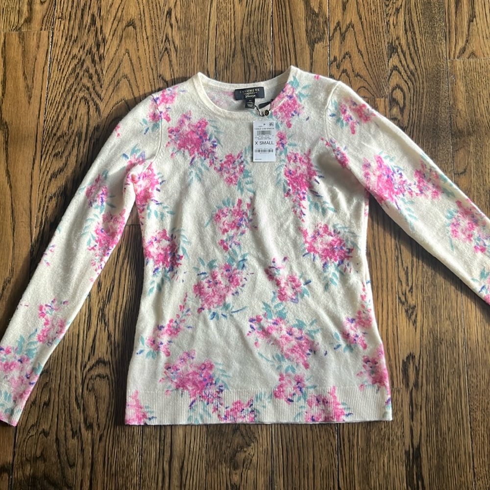 Cashmere charter club sweater